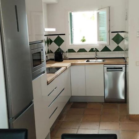 Toni'S Apartament Menorca 卡兰博希 外观 照片