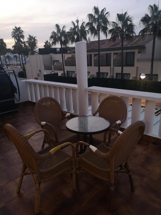 Toni'S Apartament Menorca 卡兰博希 外观 照片